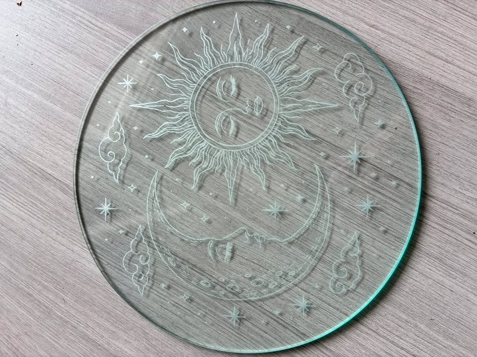 Verre gravé soleil lune